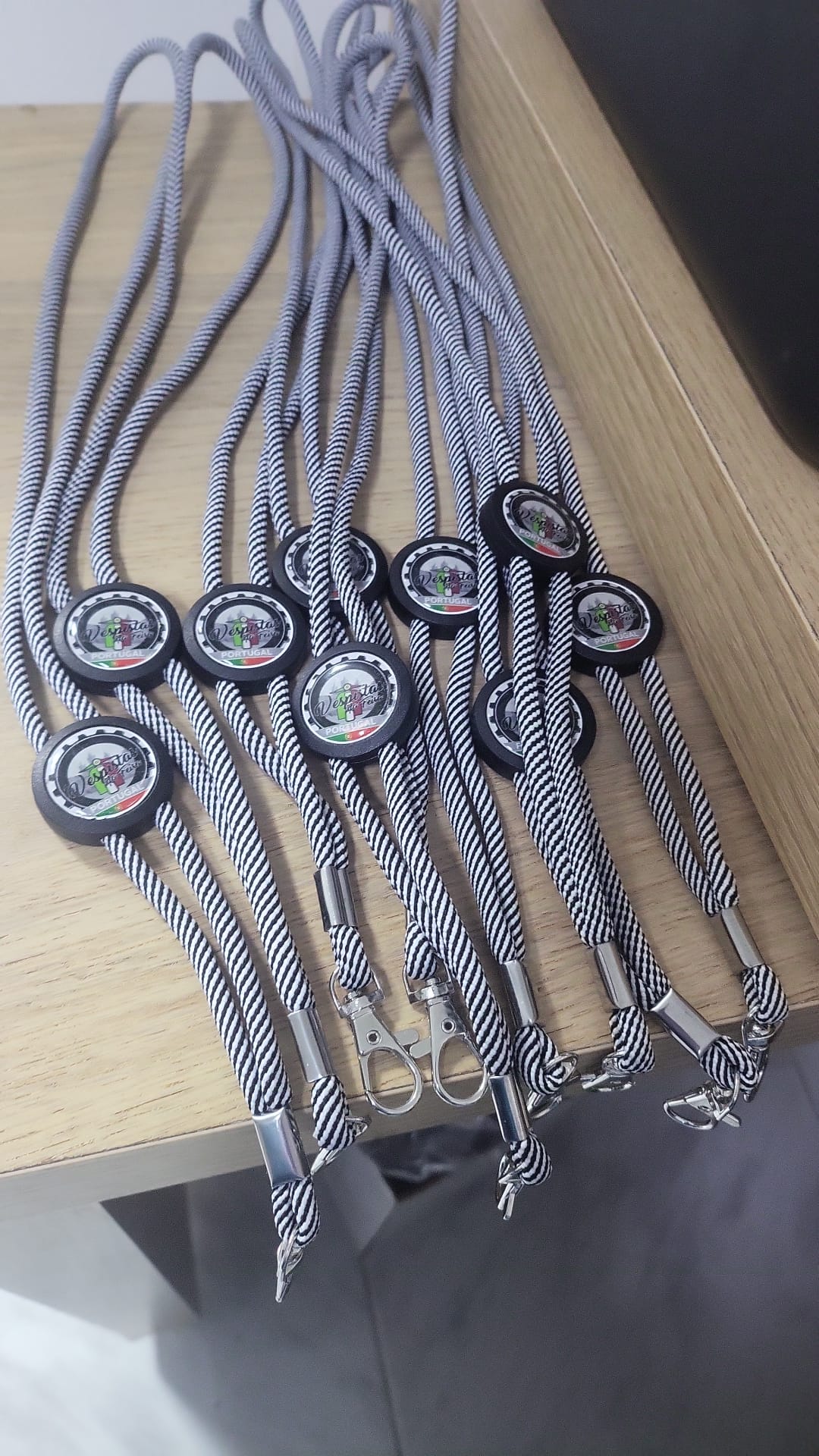 Cordões Personalizados — Brindes